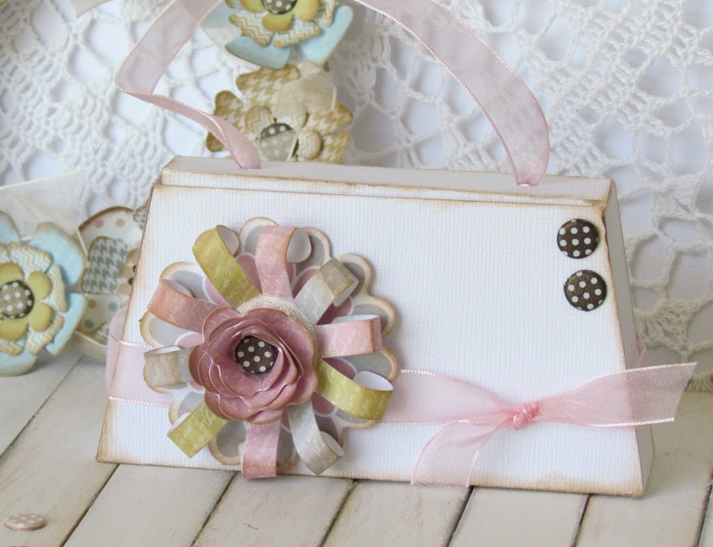 Vintage Chic Decor made with Craftwork Cards CANDi and SIlhiouete