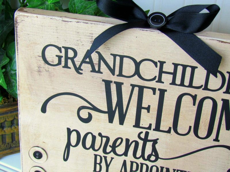 How to make a Grandchildren Welcome Sign for Grandparents Day