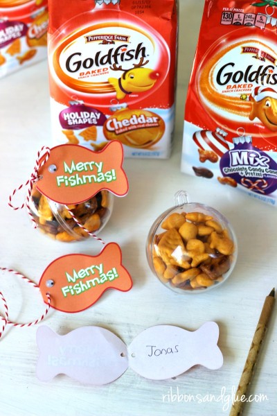 Merry Fishmas Ornament Tag Printable