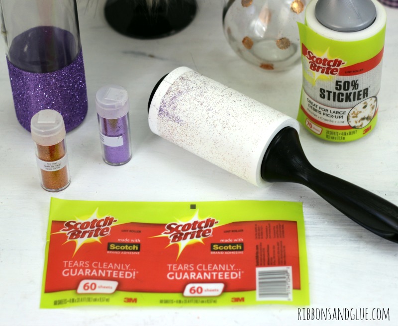 Use a Scotch Lint Brush to clean up glitter while crafting. #StickItToLint 